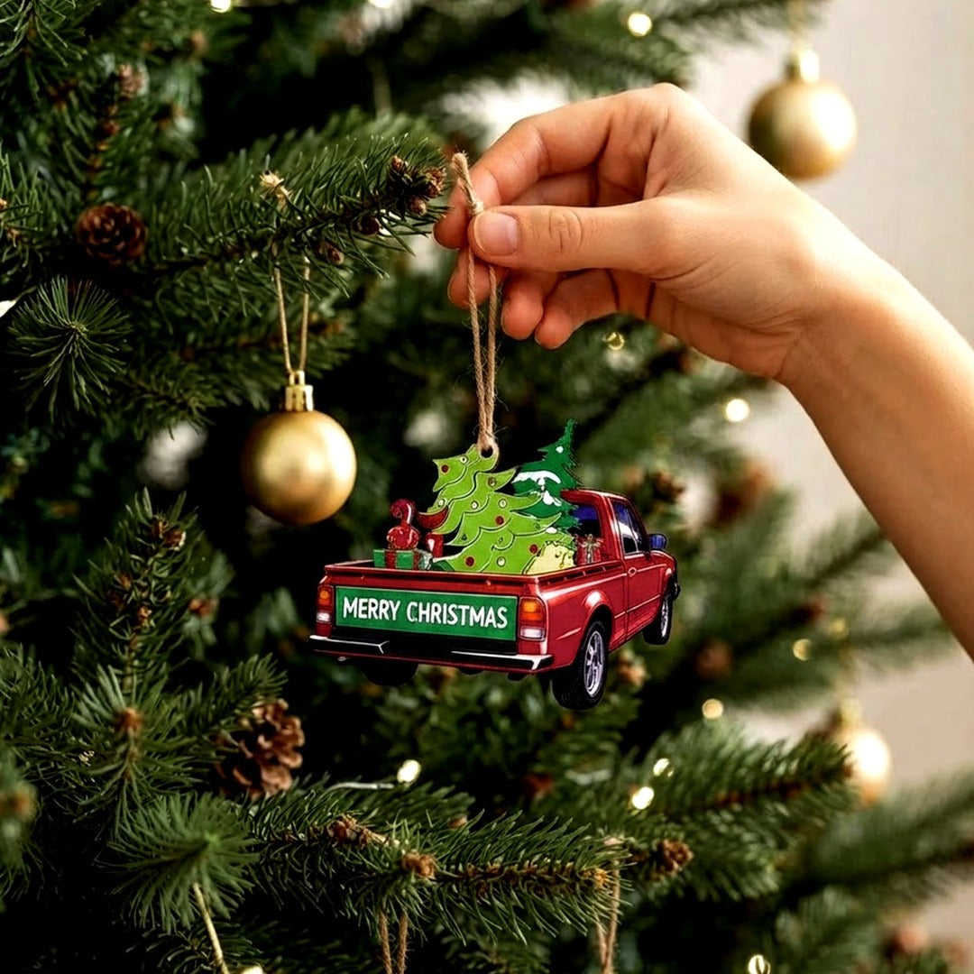 24-Piece Wooden Christmas Hanging Ornaments, Green Tree Decorations in Classic Patterns