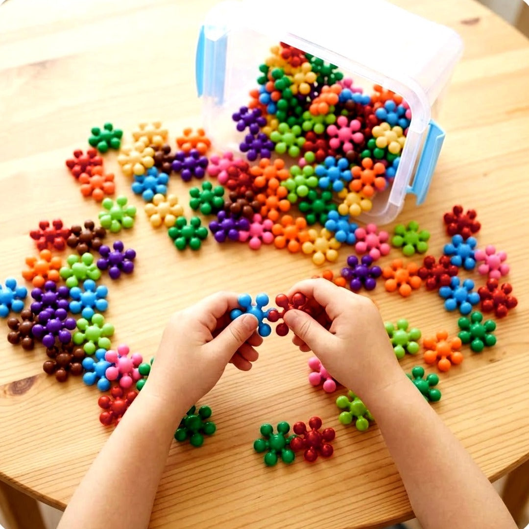 300-Pc Snowflake Building Blocks STEM Set, Interlocking Construction Toy Ages 3+