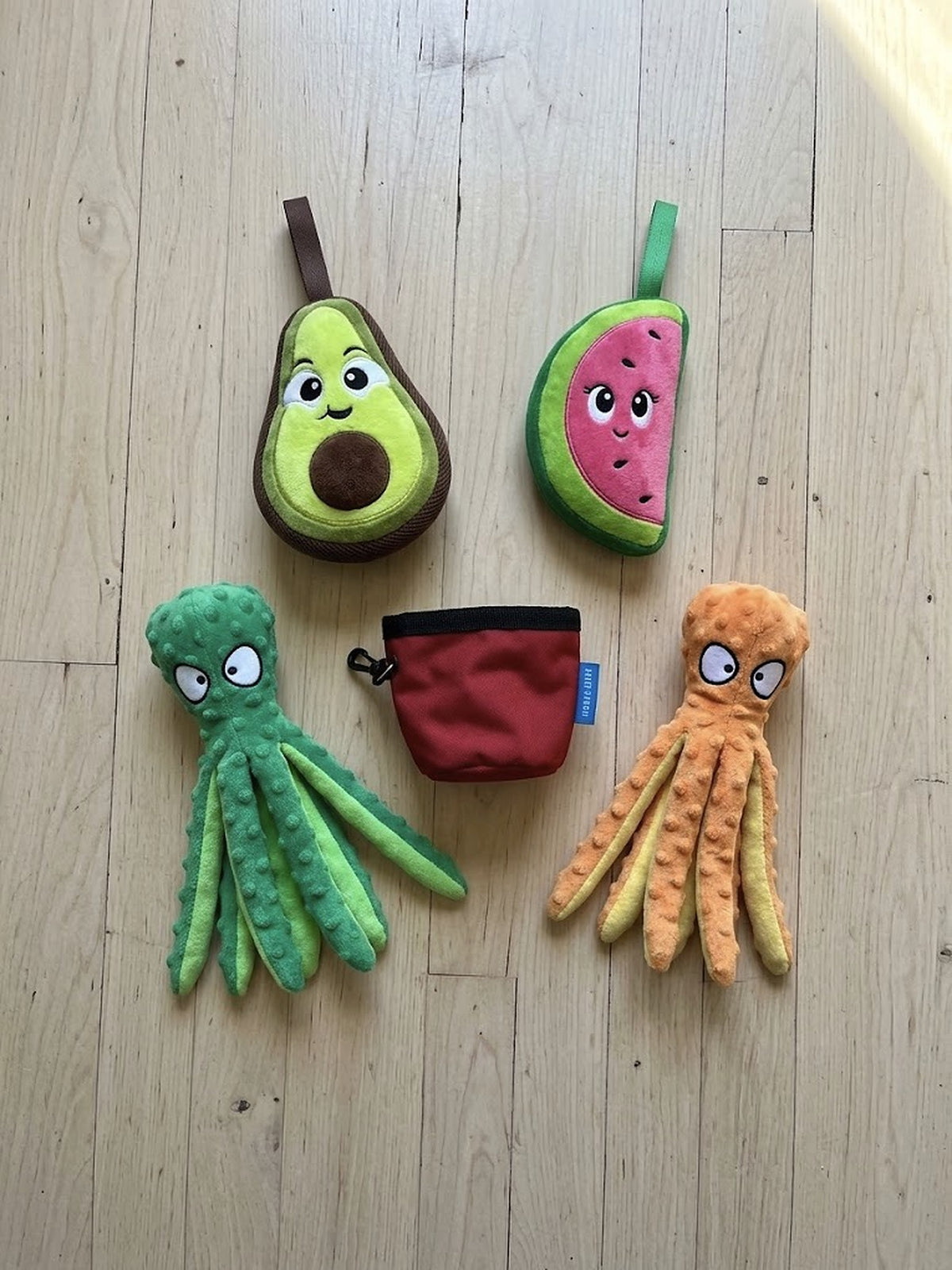 Dog Toy Gift Set 2 Plush Avocado + Watermelon, 2 Crinkle Octopus + Chuckit Pouch